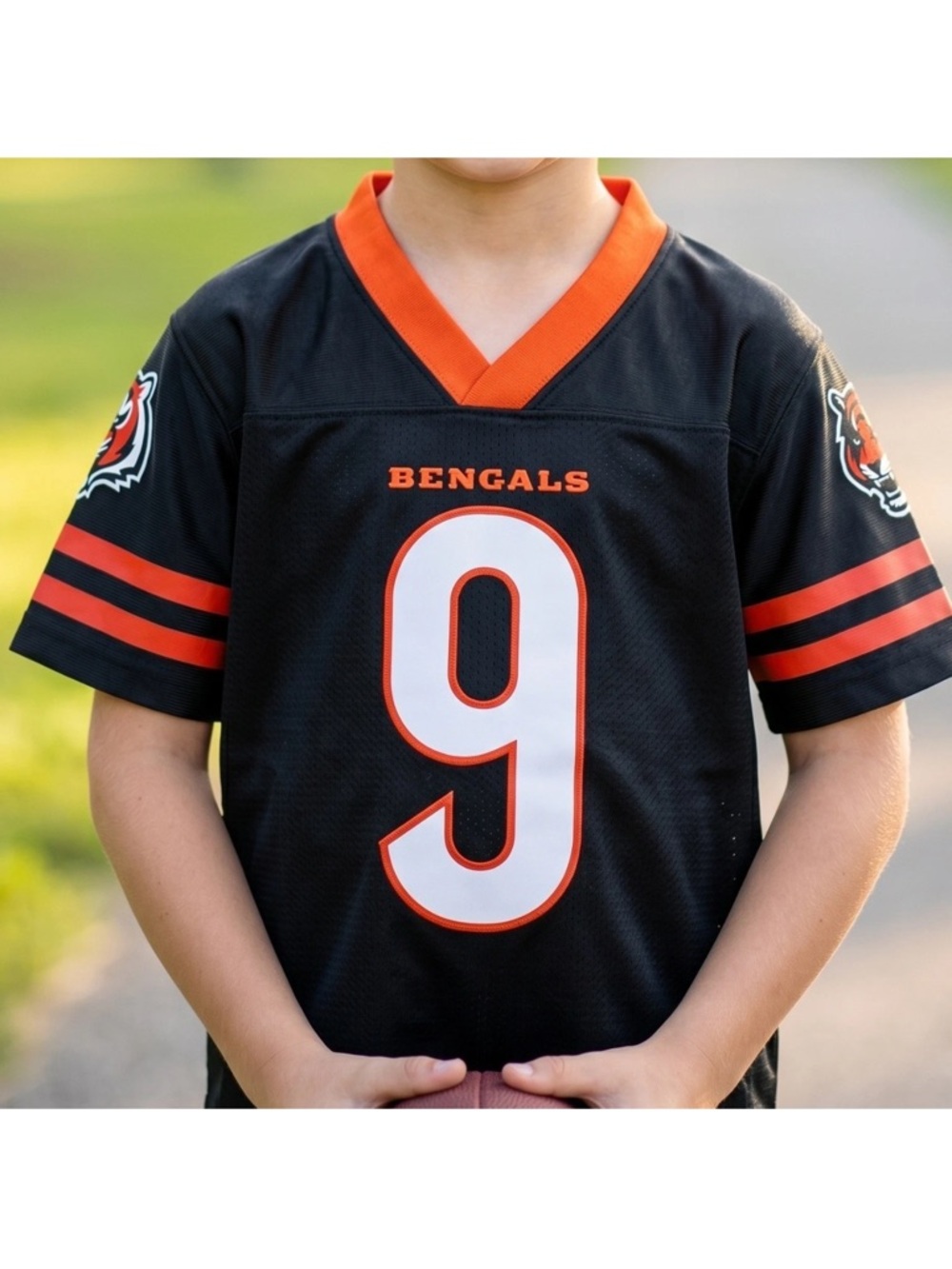 NWT Bengals youth Black & Orange Football Jersey Number 9 Burdows Size L Youth